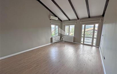 Zekeriyaköy Çarşıda Cadde Üzeri 2+1 Kiralık Ofis Dairesi