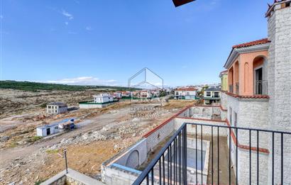 İzmir Villakent Müstakil Havuzlu 5+2 Lüks Villa 