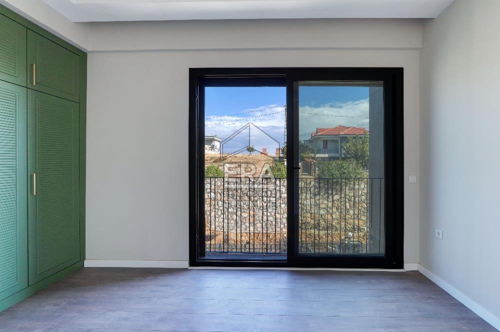 İzmir Villakent Müstakil Havuzlu 5+2 Lüks Villa 