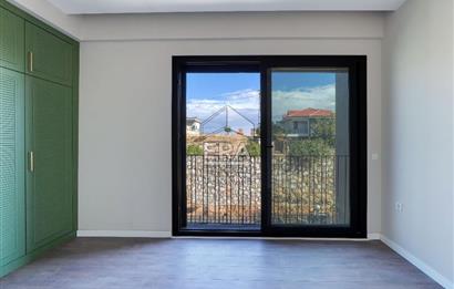 İzmir Villakent Müstakil Havuzlu 5+2 Lüks Villa 