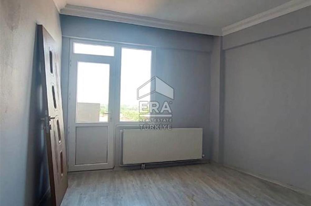 SATILIK MEYDAN MAHALLESİNDE YENİLENMİŞ 3+1 DAİRE
