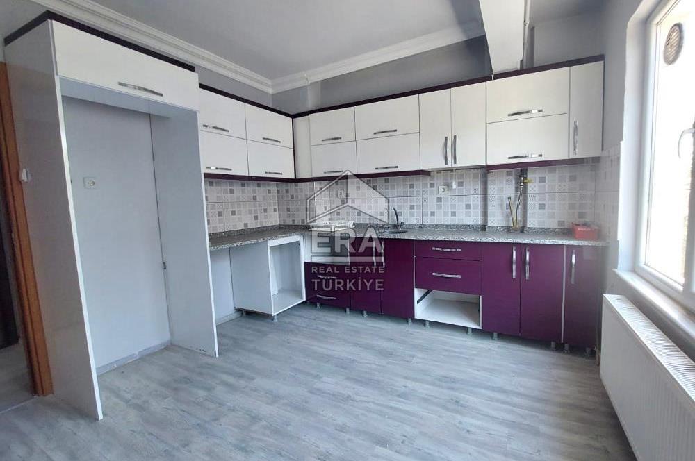 SATILIK MEYDAN MAHALLESİNDE YENİLENMİŞ 3+1 DAİRE