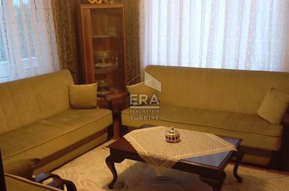 SATILIK SAZLIDERE'DE 2232 M2 MÜSTAKİL EV VE GENİŞ ARSA