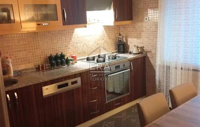 SATILIK SAZLIDERE'DE 2232 M2 MÜSTAKİL EV VE GENİŞ ARSA