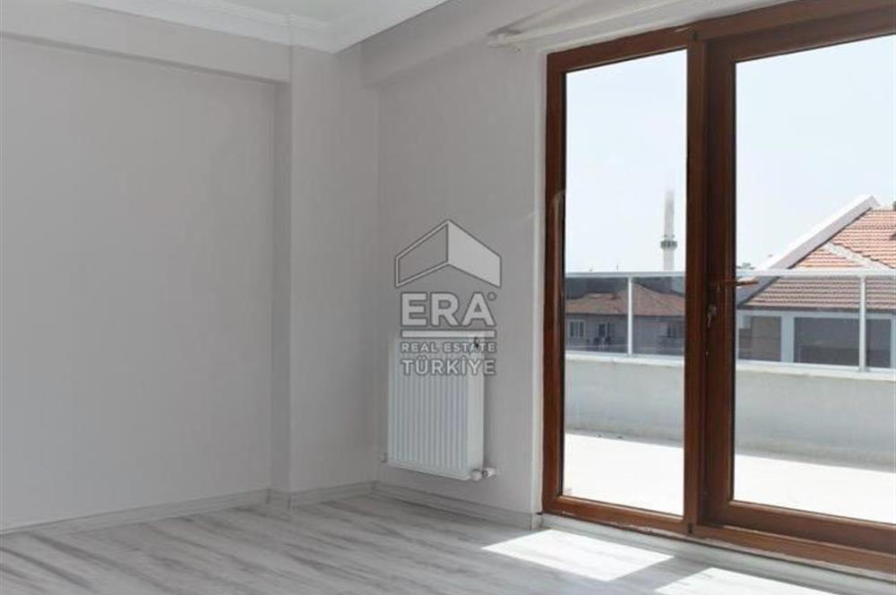 ERA PORT GÜVENCESİYLE 2.SAKARYA'DA SATILIK 2+1 DUBLEKS DAİRE