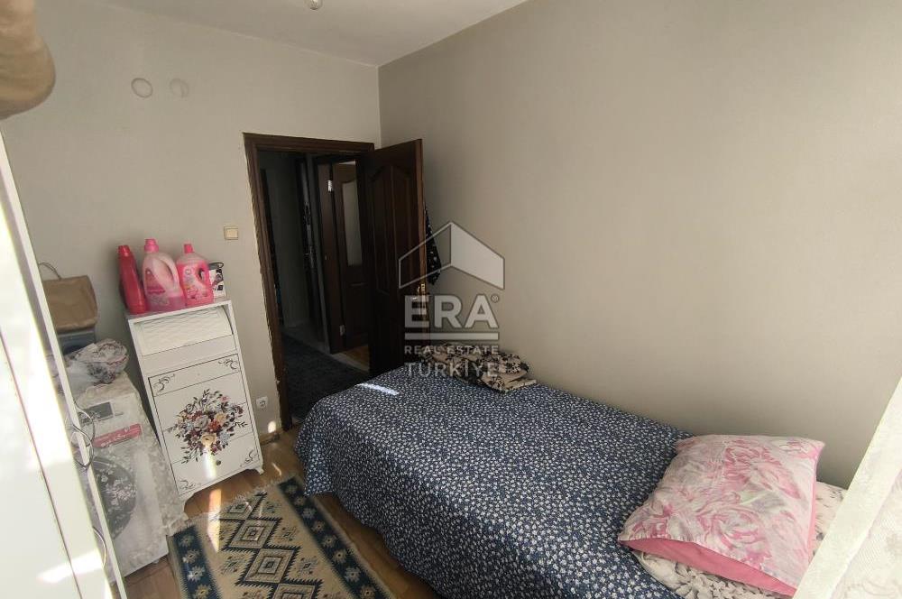YATIRIMA UYGUN, ÜSKÜDAR BELEDİYESİ YAKINI SATILIK 1+1 DAİRE