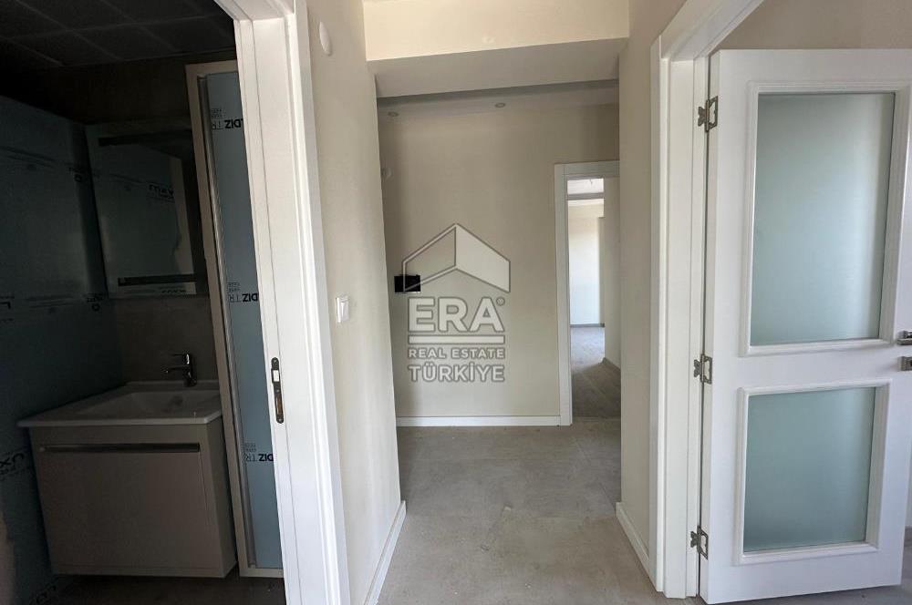 Bayraklı Manavkuyu Cadde Üzeri Yeni Bina 3+1 Satılık Daire