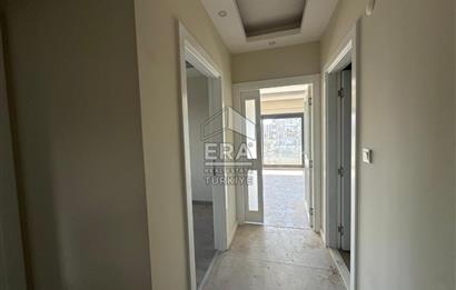 Bayraklı Manavkuyu Cadde Üzeri Yeni Bina 3+1 Satılık Daire