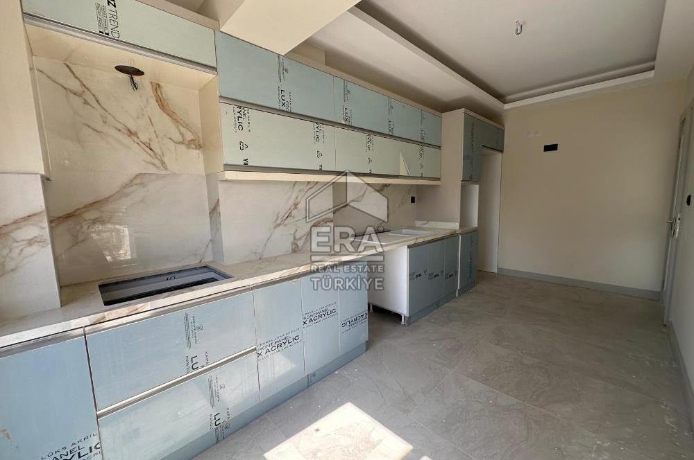 Bayraklı Manavkuyu Cadde Üzeri Yeni Bina 3+1 Satılık Daire
