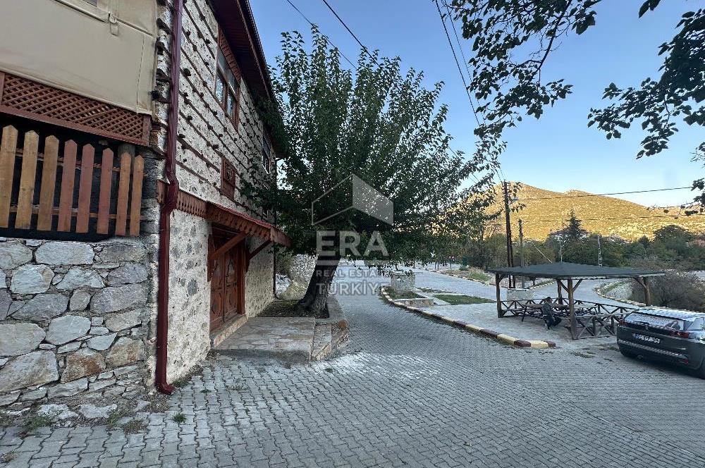 ANTALYA İBRADI MERKEZDE SATILIK DÜĞMELİ EV ve ARSA