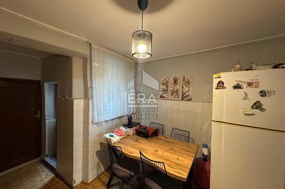 ERA PORT GÜVENCESİYLE AYVALIK MERKEZ'DE 2+1 SATILIK RUM EVİ