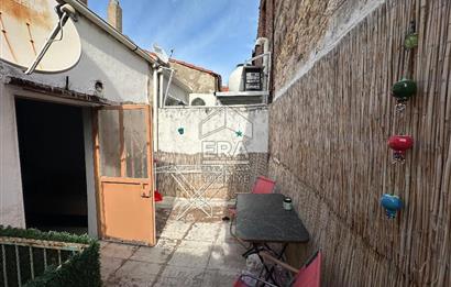 ERA PORT GÜVENCESİYLE AYVALIK MERKEZ'DE 2+1 SATILIK RUM EVİ