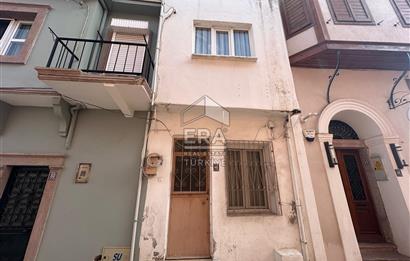 ERA PORT GÜVENCESİYLE AYVALIK MERKEZ'DE 2+1 SATILIK RUM EVİ