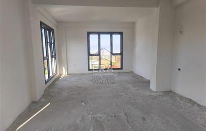 Saruhanda Satılık 6+1 Lüks Tripleks Villa