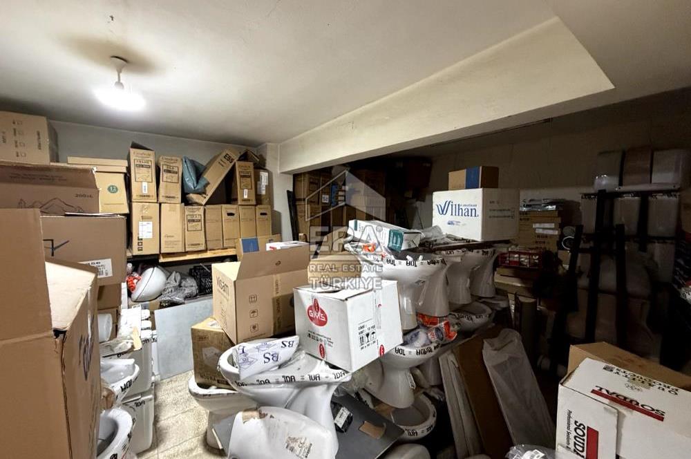 BALIKESİR KARESİ EGE MAH. DEMİRCİLER CD. SATILIK 3 KATLI DÜKKAN