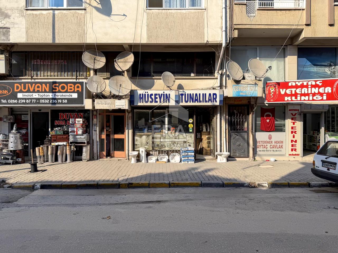 BALIKESİR KARESİ EGE MAH. DEMİRCİLER CD. SATILIK 3 KATLI DÜKKAN