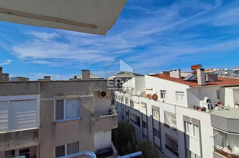 Sarımsaklı Minibüs Caddesi’nde Geniş ve Bakımlı 2+1 Satılık Daire