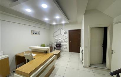 ERA KARAT ADAPAZARI BOSNA CADDESİ'NDE DUBLEX SATILIK OFİS