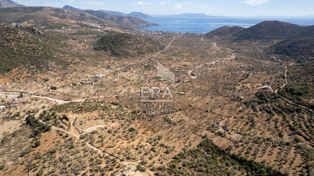  Datça Palamutbükü’nde 16.414 m2 Deniz Manzaralı İmarlı Arsa