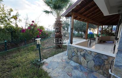 ERA Angel'dan Pelitköy'de Havuzlu Sitede Deniz Manzaralı Villa