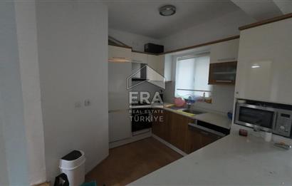 ERA Angel'dan Pelitköy'de Havuzlu Sitede Deniz Manzaralı Villa