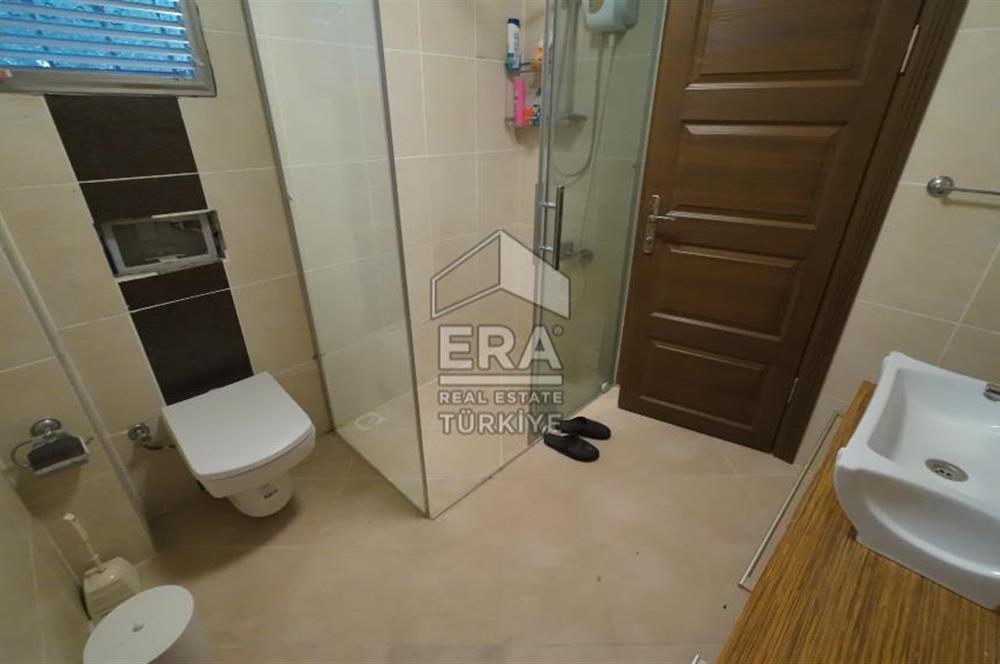 ERA Angel'dan Pelitköy'de Havuzlu Sitede Deniz Manzaralı Villa