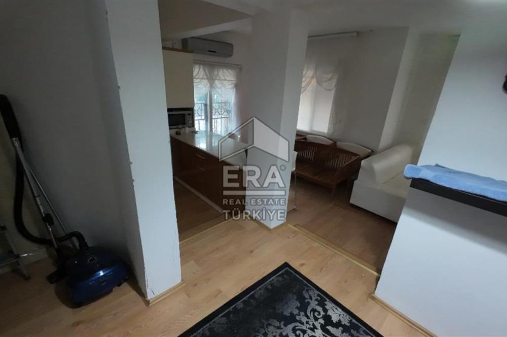 ERA Angel'dan Pelitköy'de Havuzlu Sitede Deniz Manzaralı Villa