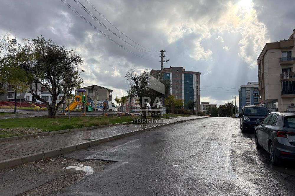 Buca Dumlupınar Mah. Dört Kat'a İmarlı Satılık Arsa