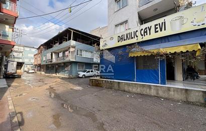 Buca İnönü Mah. Pazar Yerinde Batarkatlı Kiralık Dükkan