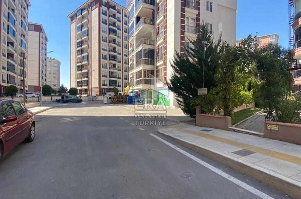 Mevlana Camii Yakınında 100 m2 İşyeri