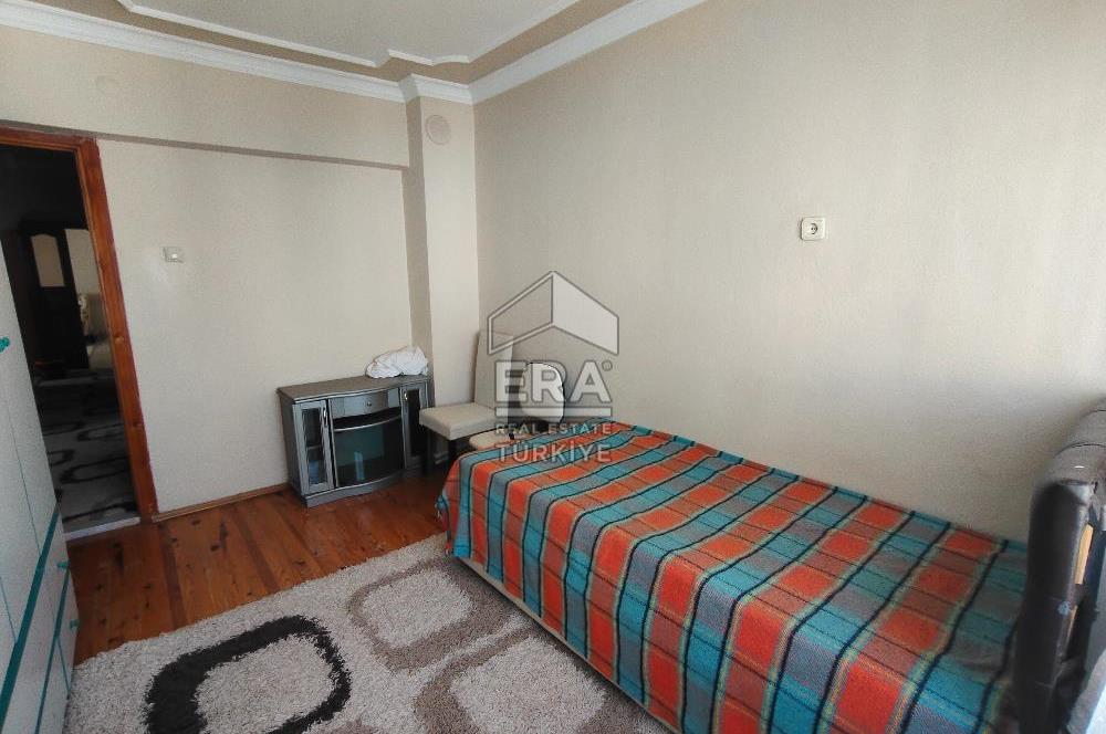 İzkent Mah. Cadde Üzerinde Satılık 3+1