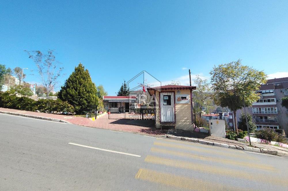 İzkent Mah. Cadde Üzerinde Satılık 3+1