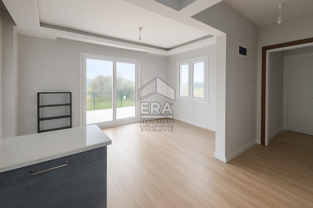 Era Angel'dan Altınova'da Geniş Bahçeli 2+1 Satılık Villa