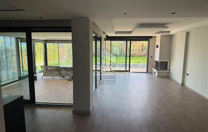 Kemalpaşa Çiniliköyde Satılık Lüks Villa