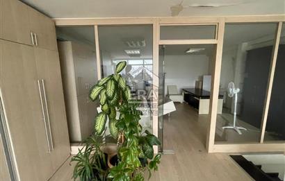 ERA KARAT ADAPAZARI BOSNA CADDESİ'NDE DUBLEX SATILIK OFİS