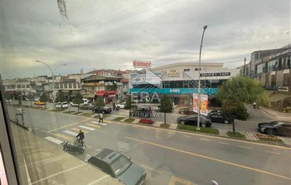 ERA KARAT ADAPAZARI BOSNA CADDESİ'NDE DUBLEX SATILIK OFİS