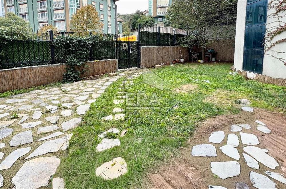 Zekeriyaköy Alya Evlerinde Kiralık 4+2 Bahçe Dubleks