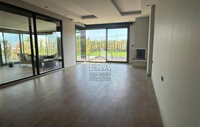 Kemalpaşa Çiniliköyde Satılık Lüks Villa