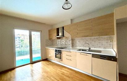 Zekeriyaköy Alya Evlerinde Kiralık 4+2 Bahçe Dubleks
