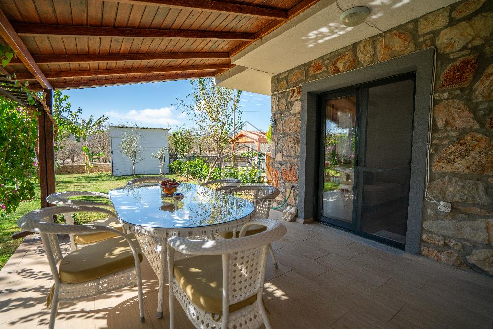 Datça Cumalı'da Satılık Müstakil Bahçeli 95 m2 2+1 Villa