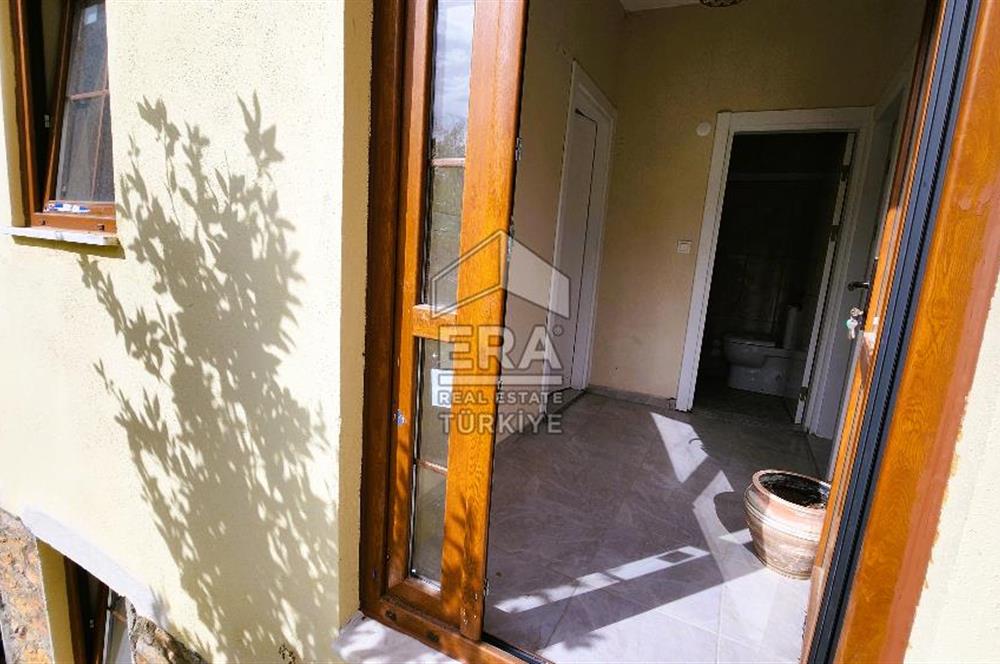 Balıkesir Burhaniye Pelitköy Köyiçi Mevkiinde Geniş Bahçeli Tam Müstakil Ev