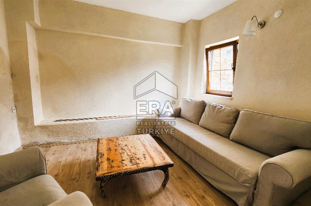 Balıkesir Burhaniye Pelitköy Köyiçi Mevkiinde Geniş Bahçeli Tam Müstakil Ev