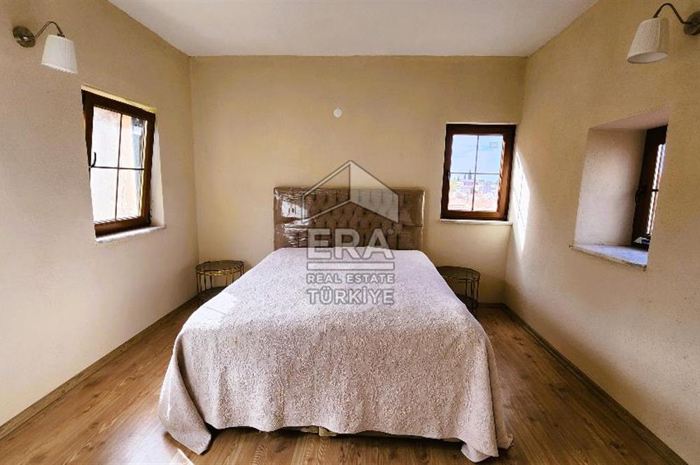 Balıkesir Burhaniye Pelitköy Köyiçi Mevkiinde Geniş Bahçeli Tam Müstakil Ev