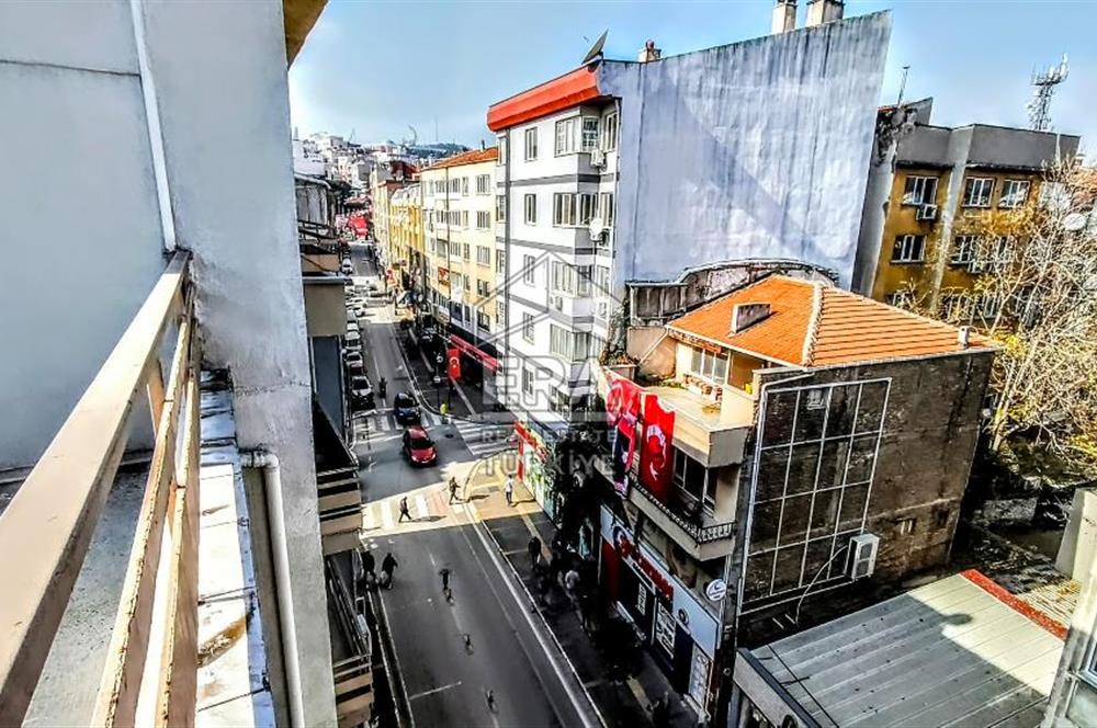 ERA SÖZ GAYRİMENKULDEN  KIZILAY CADDESİNİN KALBİNDE, HAYATIN MERKEZİNDE,  EŞSİZ SATILIK 2+1 DAİRE