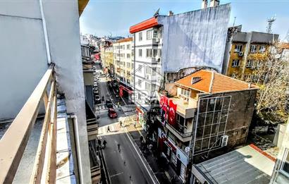 ERA SÖZ GAYRİMENKULDEN  KIZILAY CADDESİNİN KALBİNDE, HAYATIN MERKEZİNDE,  EŞSİZ SATILIK 2+1 DAİRE