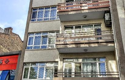 ERA SÖZ GAYRİMENKULDEN  KIZILAY CADDESİNİN KALBİNDE, HAYATIN MERKEZİNDE,  EŞSİZ SATILIK 2+1 DAİRE