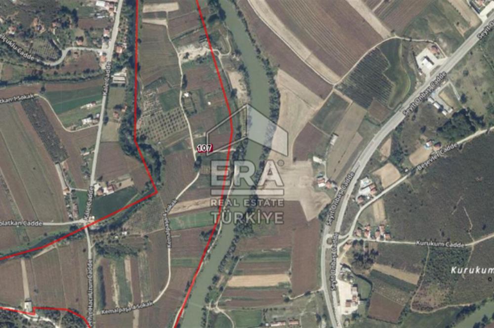 ERA KARAT’TAN SAKARYA FERİZLİ’DE  SATILIK 640 M2 TARLA