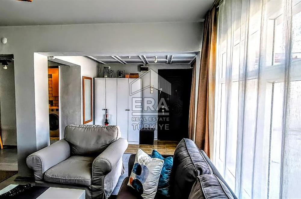 ERA SÖZ GAYRİMENKULDEN  KIZILAY CADDESİNİN KALBİNDE, HAYATIN MERKEZİNDE,  EŞSİZ SATILIK 2+1 DAİRE