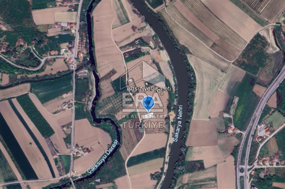 ERA KARAT’TAN SAKARYA FERİZLİ’DE  SATILIK 640 M2 TARLA