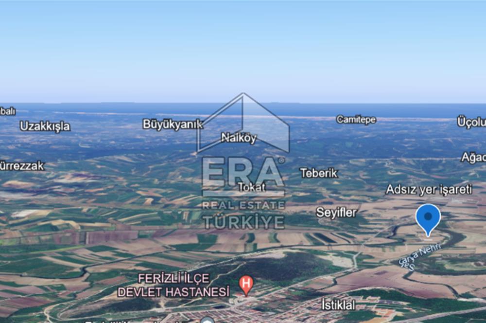 ERA KARAT’TAN SAKARYA FERİZLİ’DE  SATILIK 640 M2 TARLA